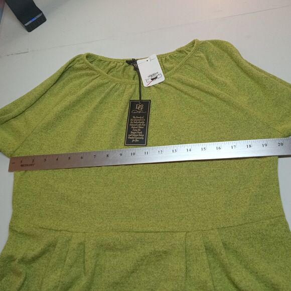 DG2 by Diane Gilman Raglan Sleeve Brushed Sweater Knit Peplum Top, Large - Picture 4 of 9